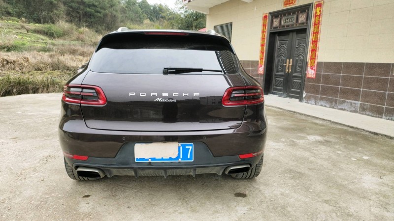懷化15年保時捷Macan2