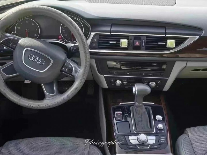 青岛14年奥迪A6L4