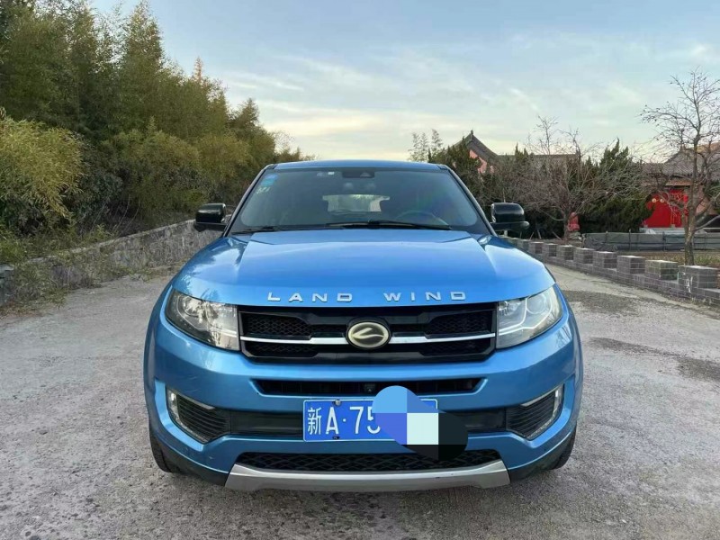 青岛16年陆风X71