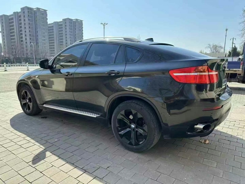 东营12年宝马X68