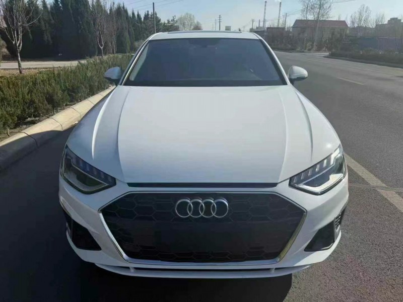 济宁22年奥迪A4L1