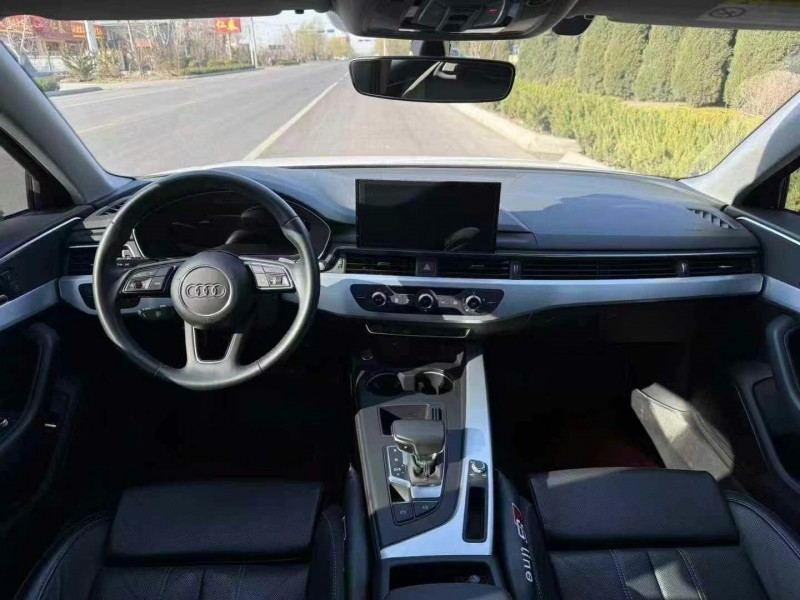 济宁22年奥迪A4L4