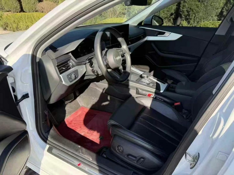 济宁22年奥迪A4L5