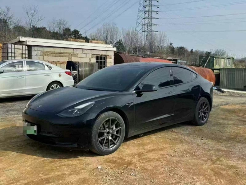 威海22年特斯拉MODEL 32