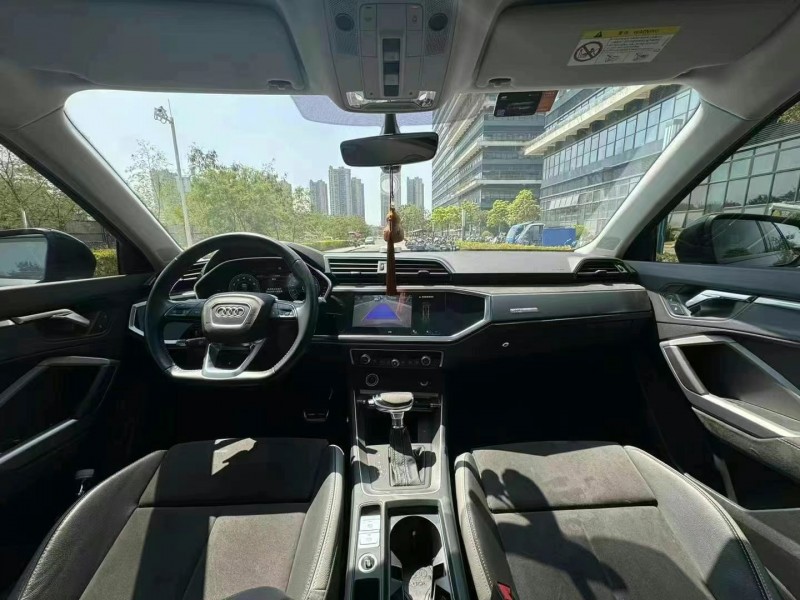 东莞21年奥迪Q36