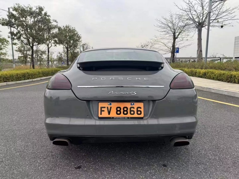 惠州12年保時捷帕拉梅拉9