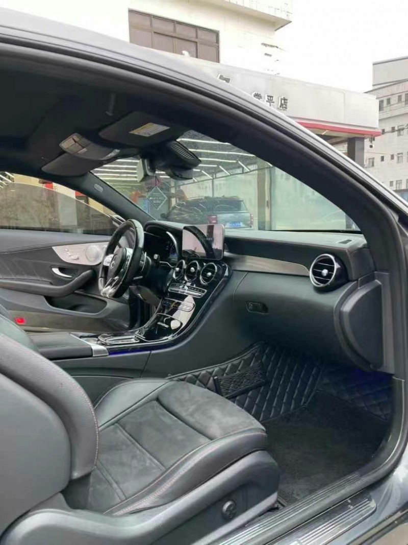 东莞22年奔驰AMG5