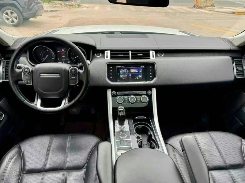 东莞16年路虎揽胜运动5