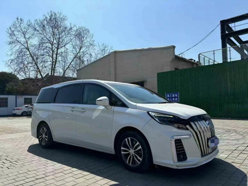 济宁20年别克GL82