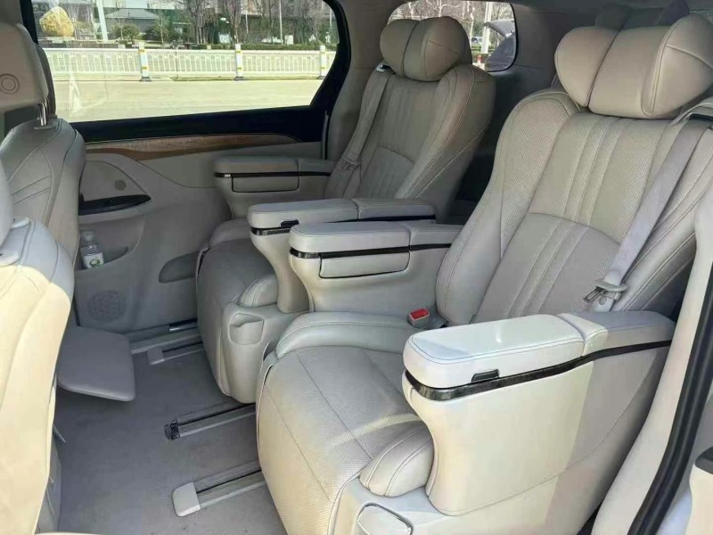 济宁20年别克GL86