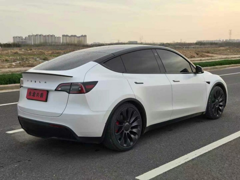 贛州23年特斯拉MODEL Y8