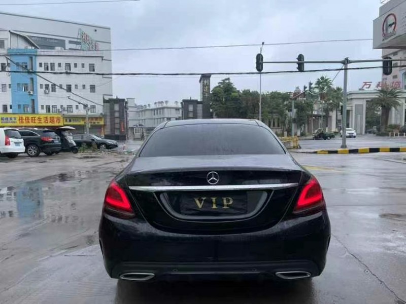 东莞21年奔驰C8