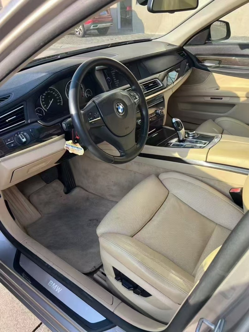 江門11年寶馬7系4