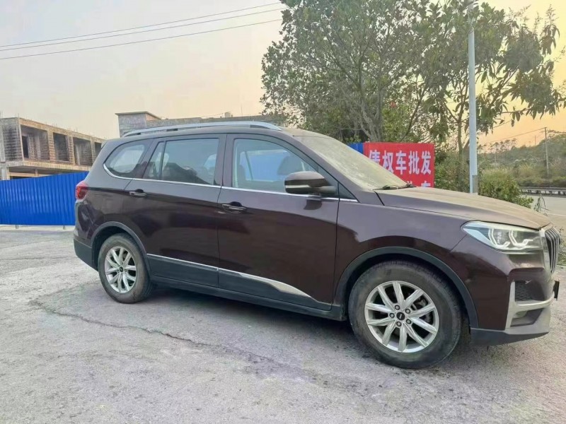 北海21年SWM斯威汽車G052