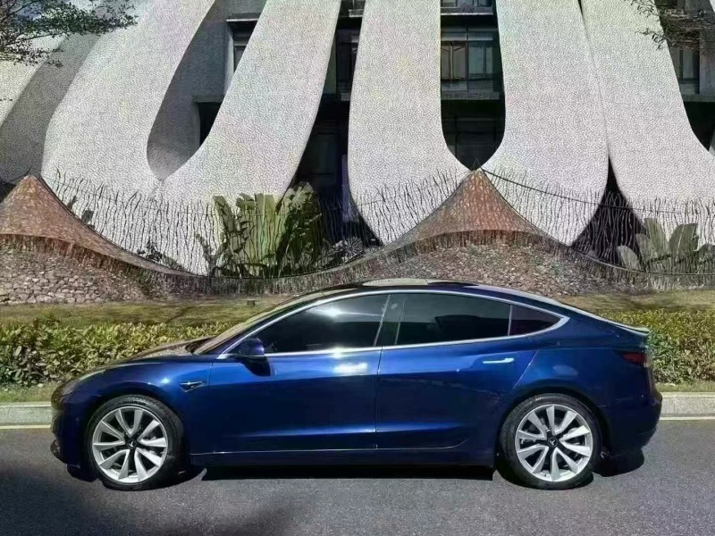 深圳20年特斯拉MODEL 35