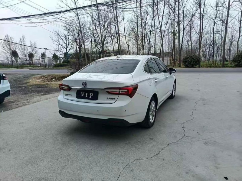 徐州20年别克威朗8