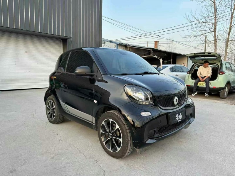 徐州17年奔驰smart2