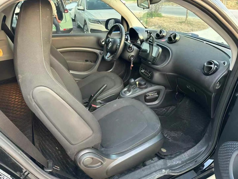 徐州17年奔驰smart5