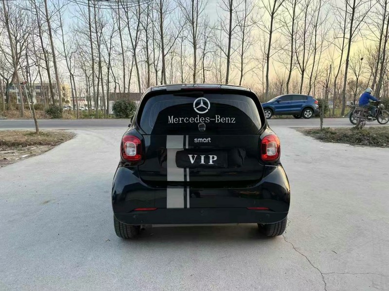 徐州17年奔驰smart9