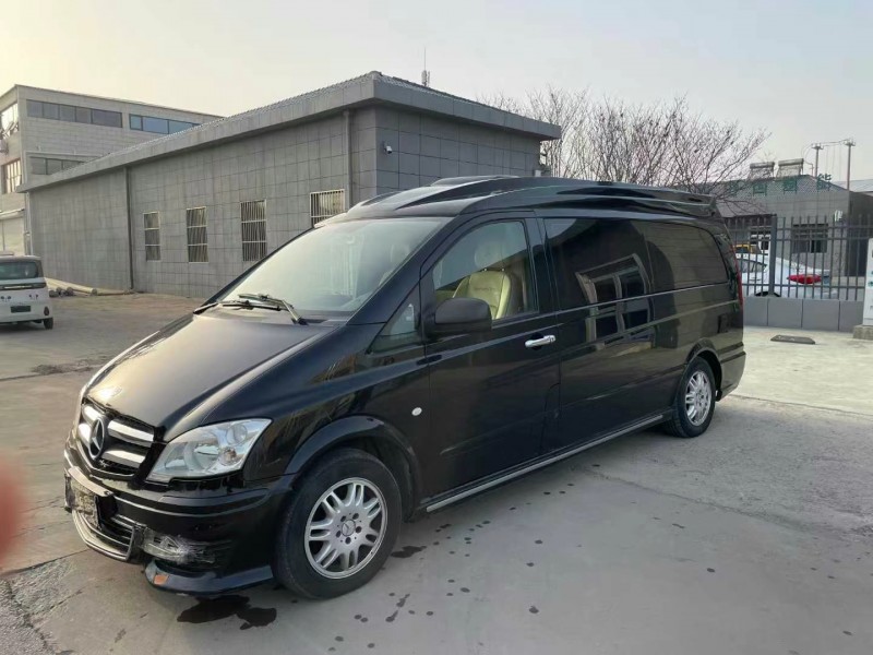 徐州14年奔驰威霆2