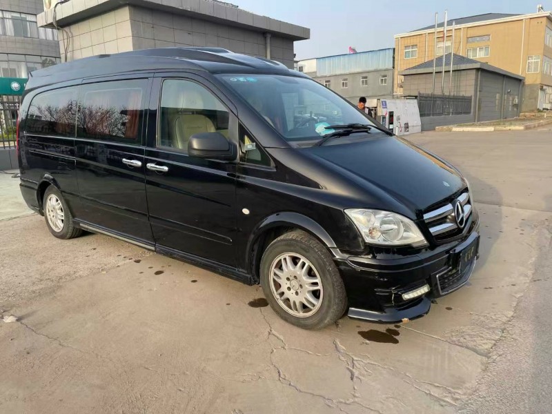 徐州14年奔驰威霆5