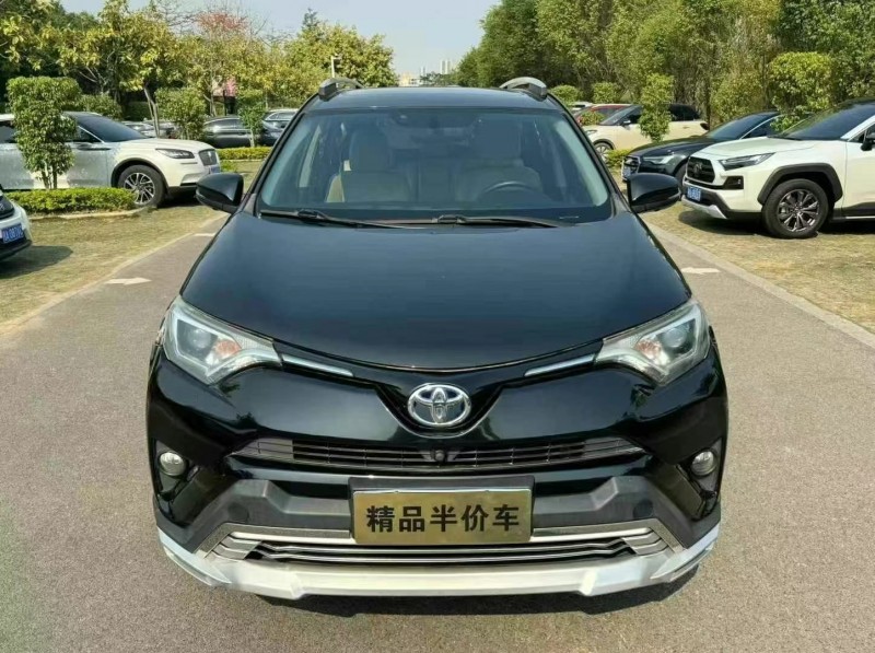 北海18年豐田RAV4榮放1