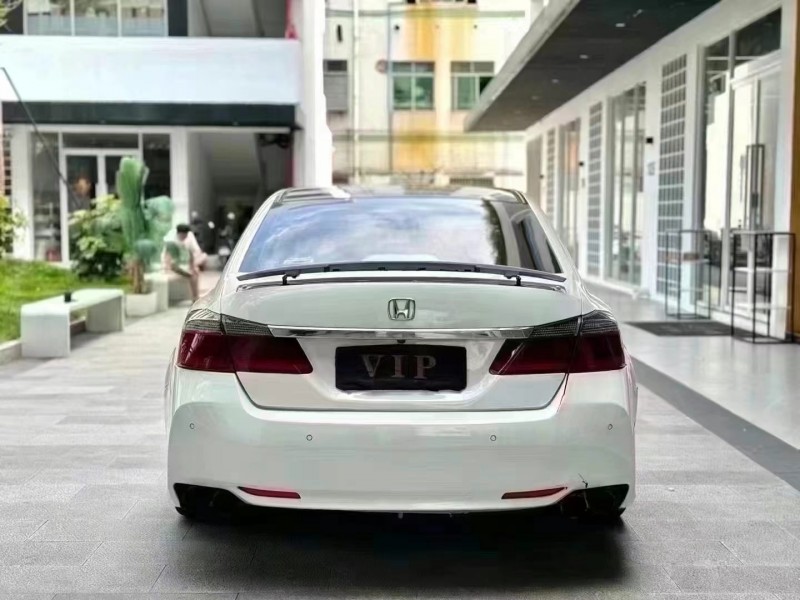 广州16年本田雅阁8