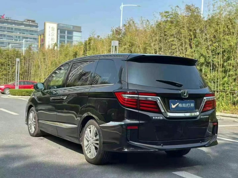 江门20年本田艾力绅8