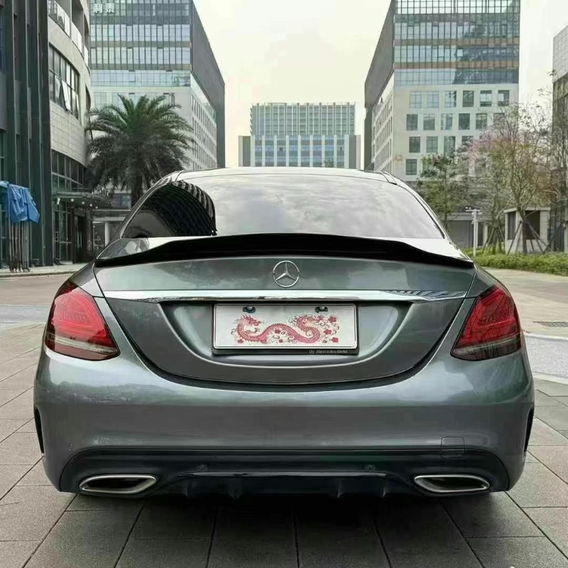 东莞19年奔驰C8