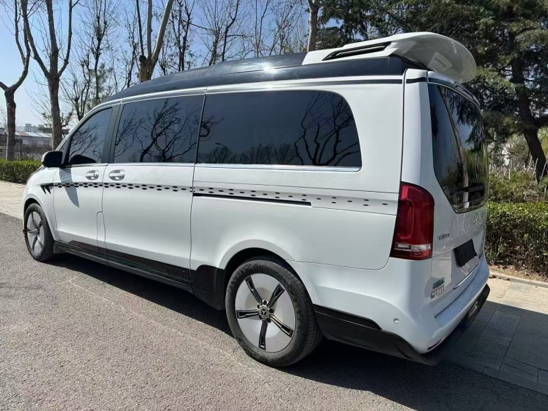 徐州22年奔驰傲旋7