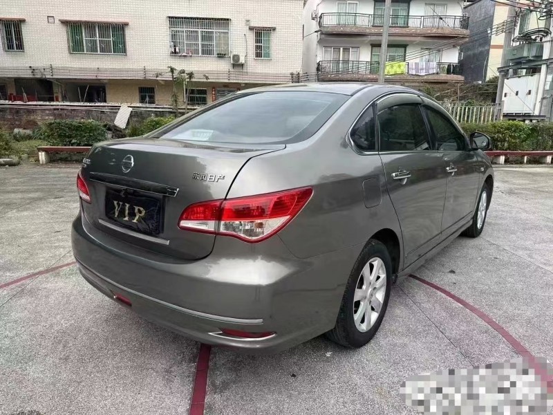 廣州17年日產軒逸5