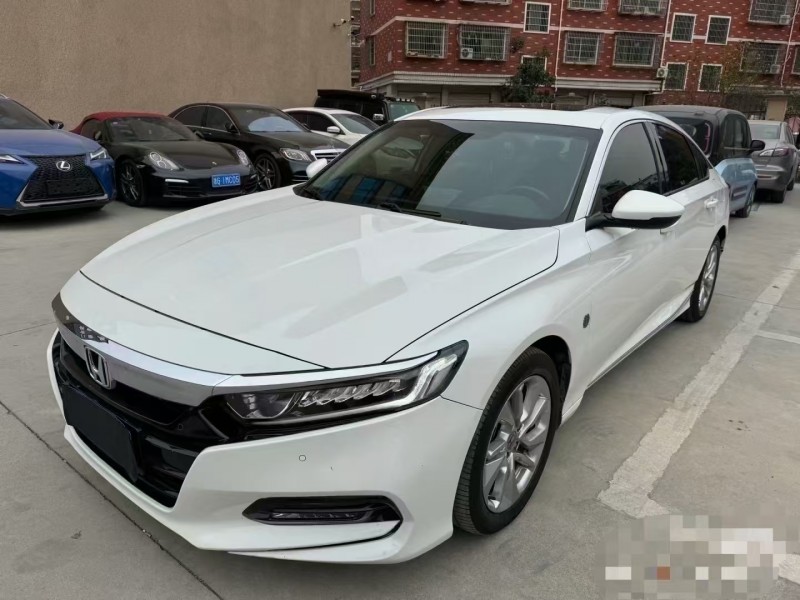 广州18年本田雅阁2