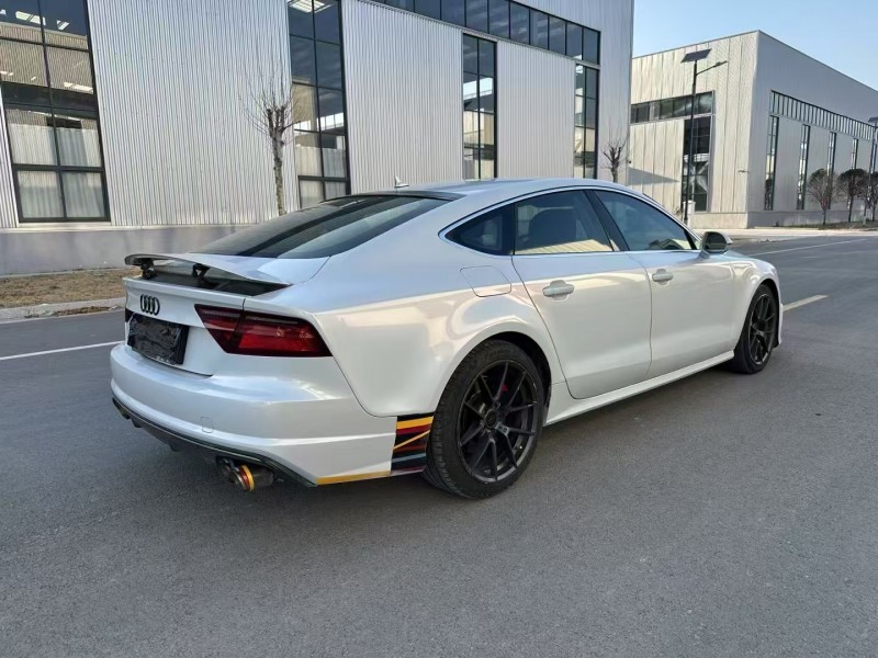 徐州17年奥迪A7L8