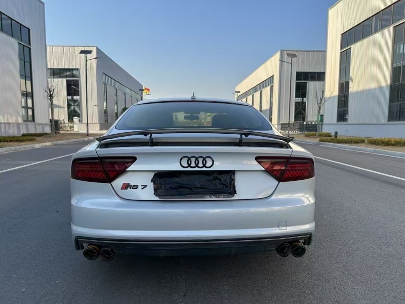 徐州17年奥迪A7L9