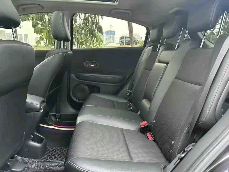 广州20年本田缤智6