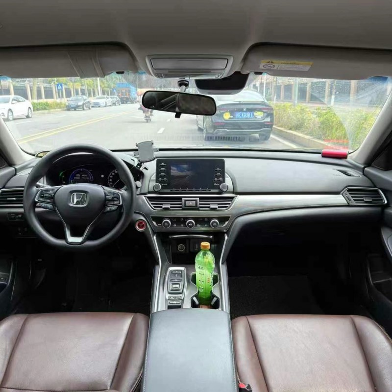 东莞19年本田雅阁7