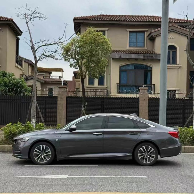 东莞19年本田雅阁8