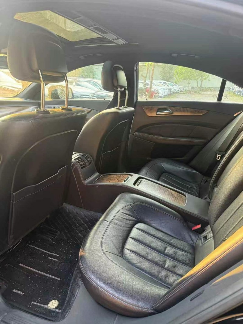 广州15年奔驰CLS4