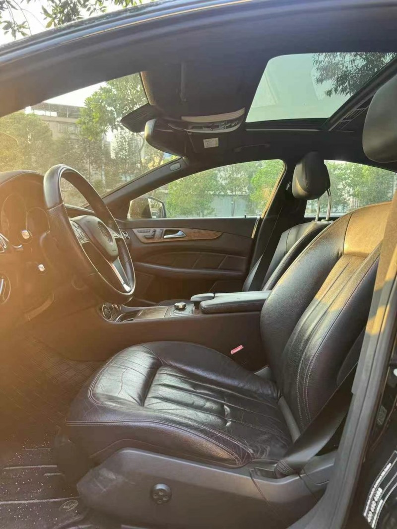 广州15年奔驰CLS5