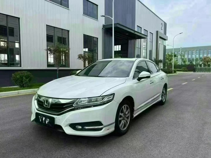 徐州16年本田思铂睿2