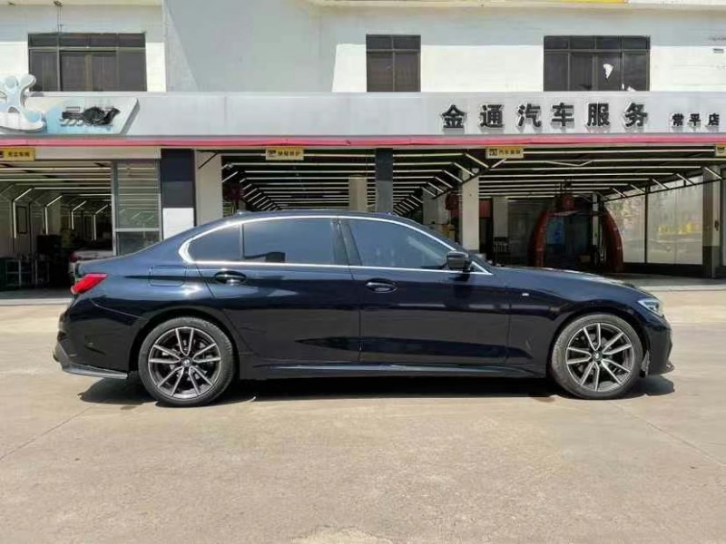 东莞21年宝马3系9