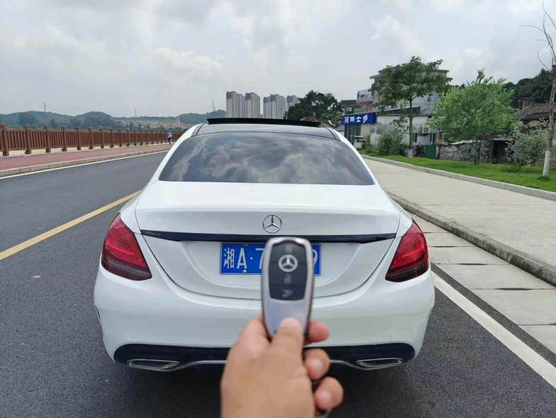 东莞20年奔驰C9