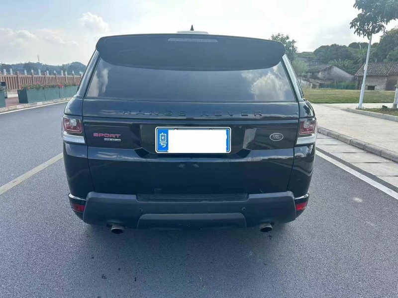 东莞17年路虎揽胜运动9