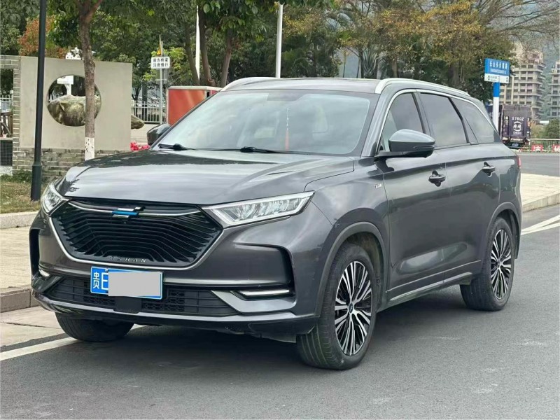 東莞20年長安汽車歐尚3