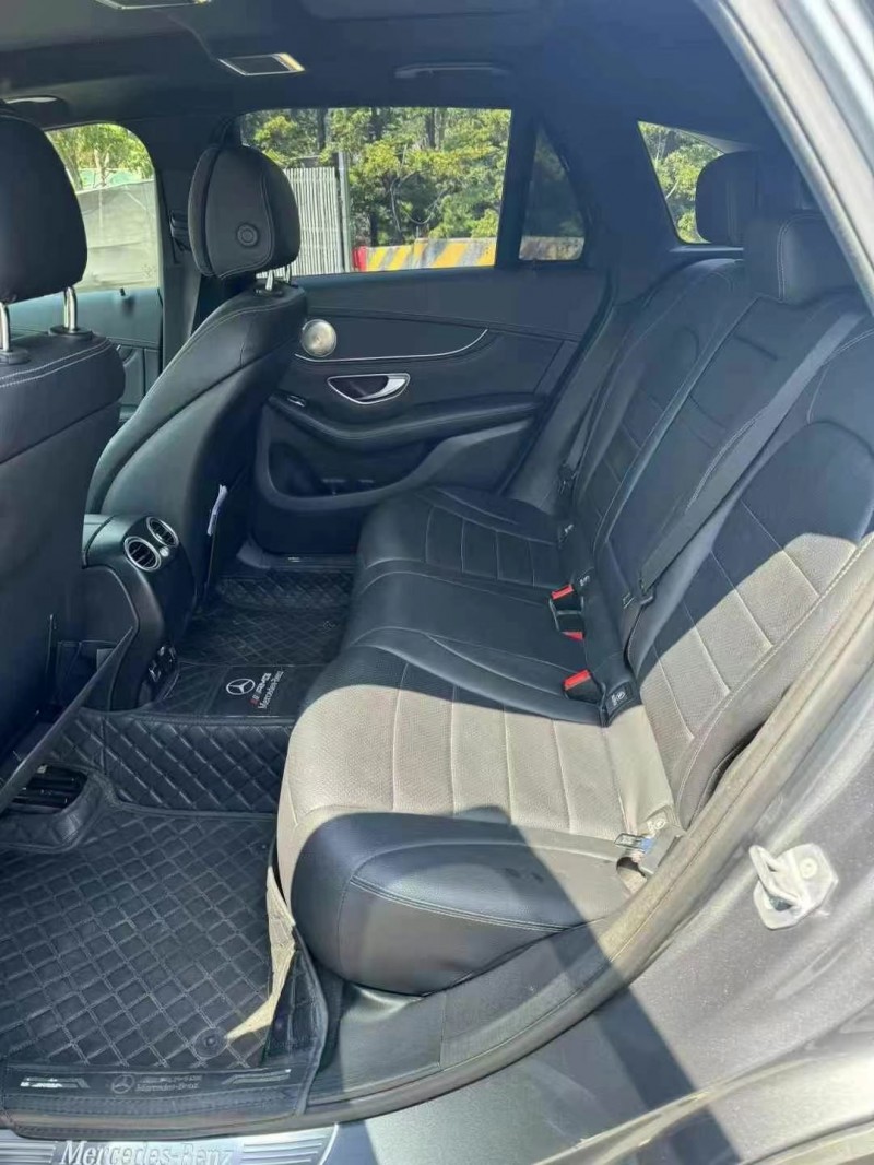 广州19年奔驰GLC4