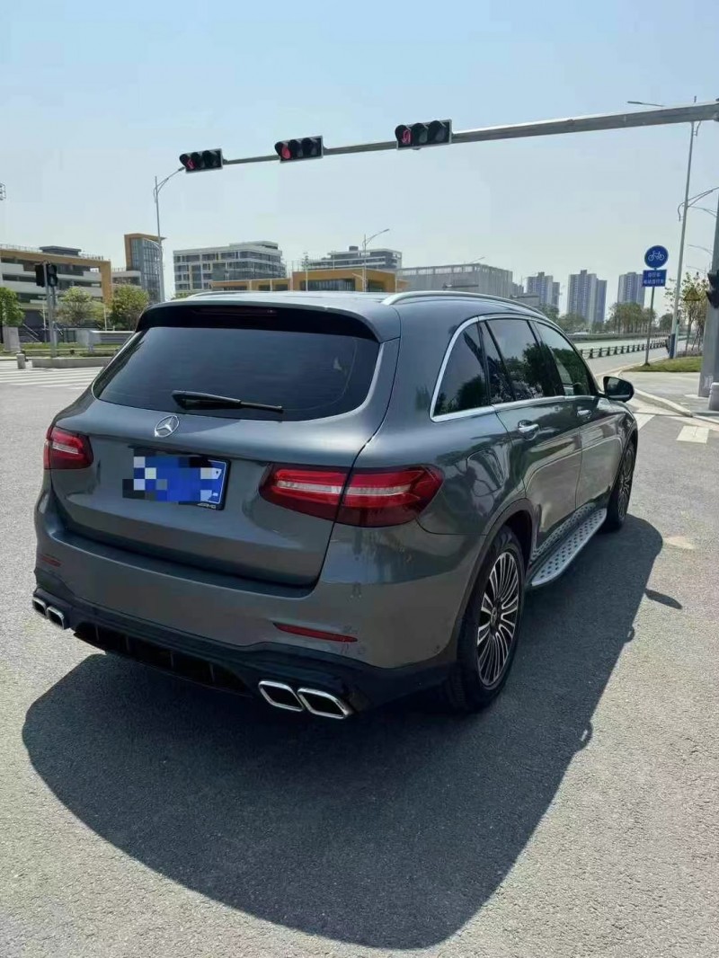 广州19年奔驰GLC8