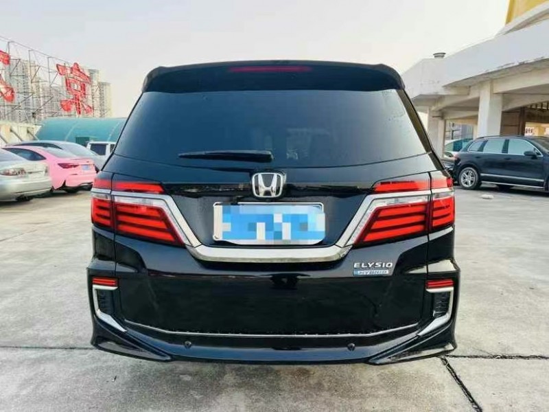 东莞20年本田艾力绅9