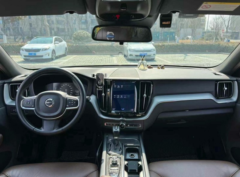 南京21年沃爾沃XC604