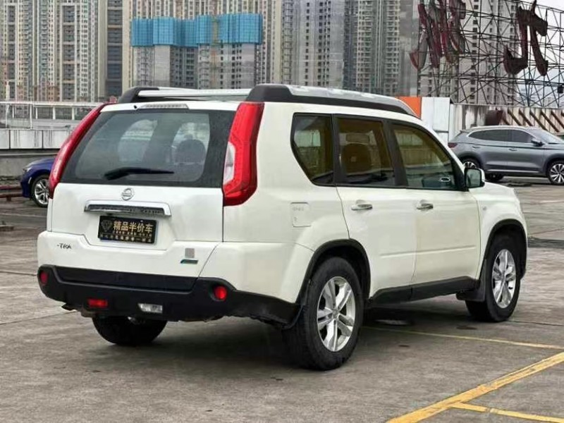 東莞14年日產奇駿7