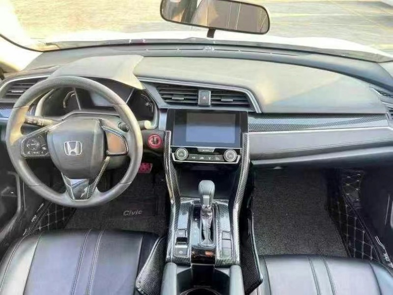 东莞18年本田思域5